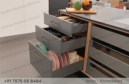 laminated modular kitchen in ahmedabad